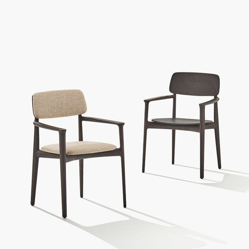 カーブ アームチェア