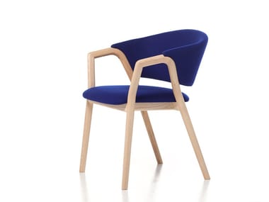 CAMDEN 02 - Stackable easy chair with armrests by Very Wood