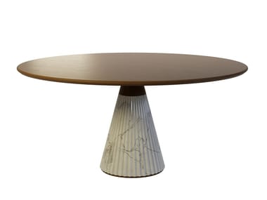 MARILYN - Oval ash table by Morelato
