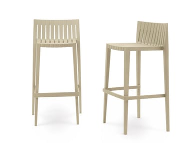 SPRITZ - Polypropylene garden stool by Vondom