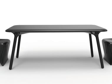 SLOO - Design rectangular polyethylene table by Vondom