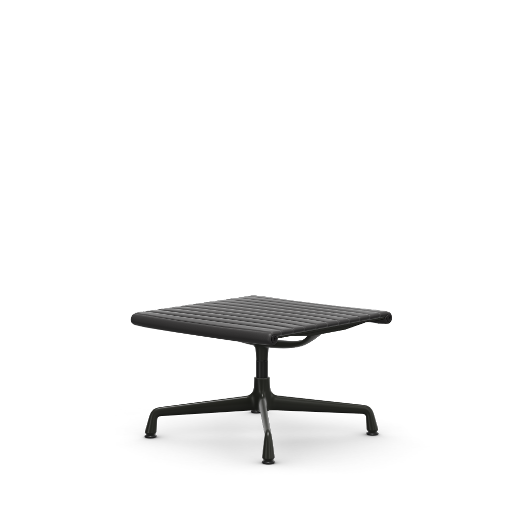 アルミニウムチェア EA 125 – ラウンジ（カバーマテリアル：ファブリックレザー）