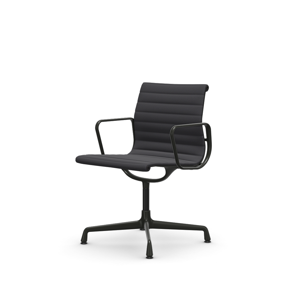 アルミニウムチェア EA 103 – ダイン（カバーマテリアル：ファブリックトラック）