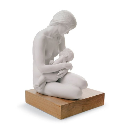 A Nurturing Bond Mother Figurine by Lladró