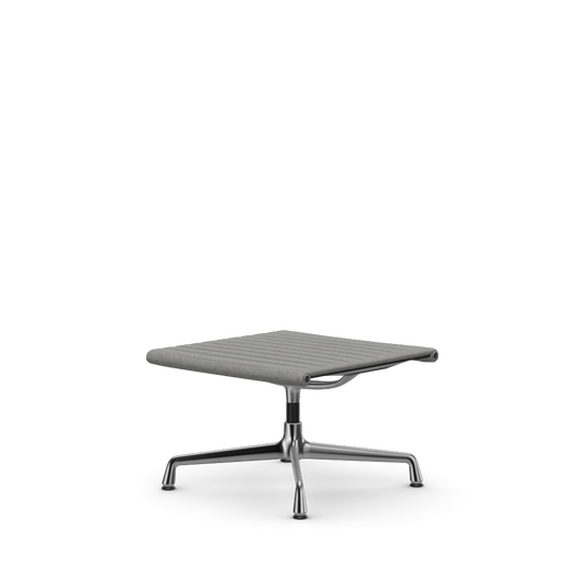 アルミニウムチェア EA 125 – ラウンジ（カバーマテリアル：ファブリック Cosy 2）