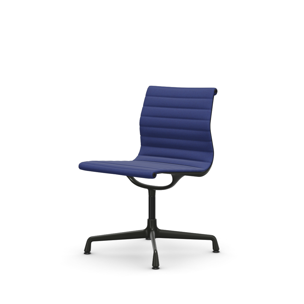 アルミニウムチェア EA 101 – ダイン（カバーマテリアル：ファブリック Cosy 2）