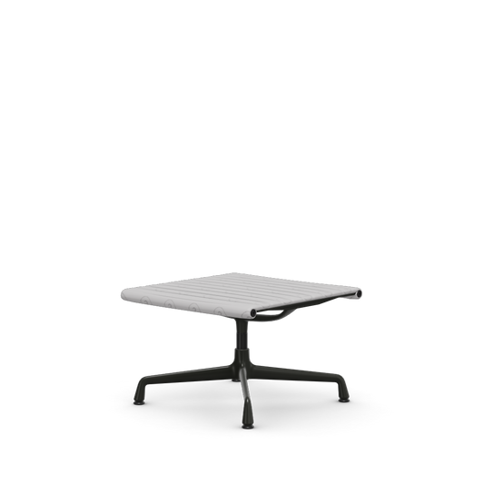 アルミニウムチェア EA 125 – ラウンジ（カバーマテリアル：ファブリックトラック）