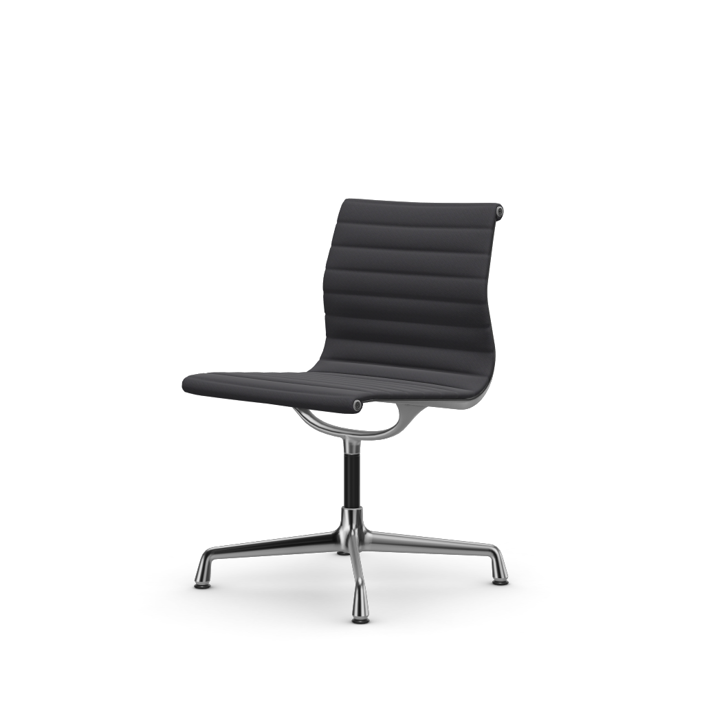 アルミニウムチェア EA 101 – ダイン（カバーマテリアル：ファブリックトラック）