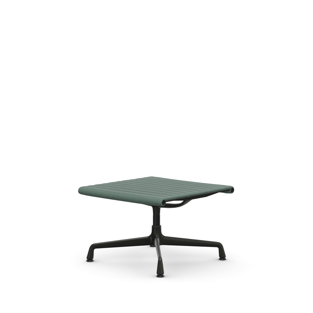 アルミニウムチェア EA 125 – ラウンジ（カバーマテリアル：ファブリック Cosy 2）