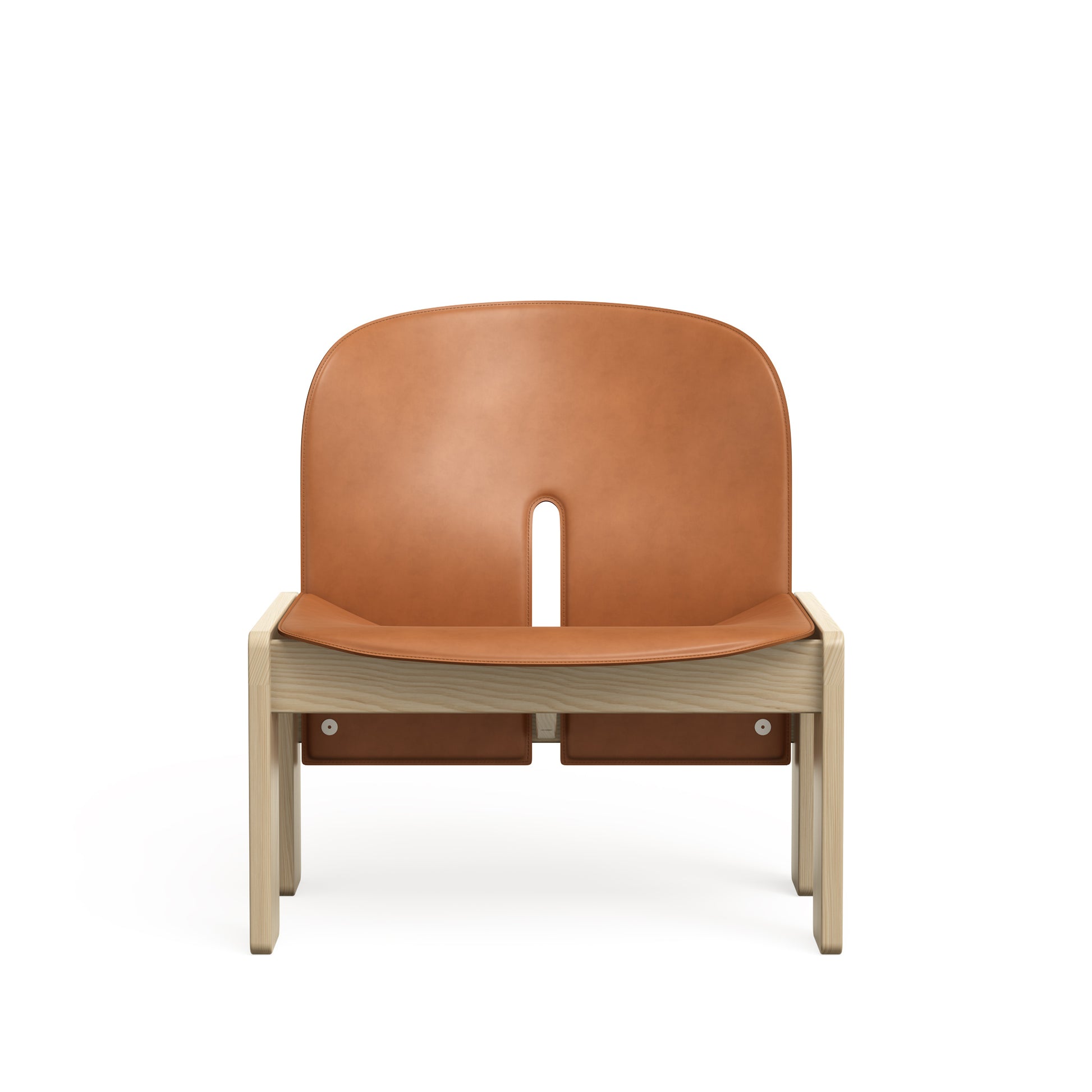 Scarpa 925 - Leather Easy Chair by Karakter #Saddle Leather | Cognac (C22)/Ash | Natural