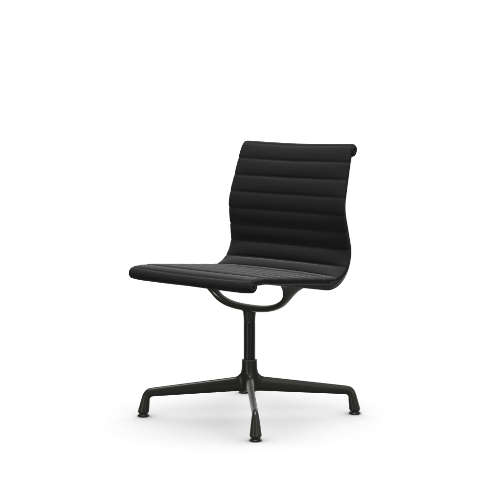 アルミニウムチェア EA 101 – ダイン（カバーマテリアル：ファブリック ホップサック）