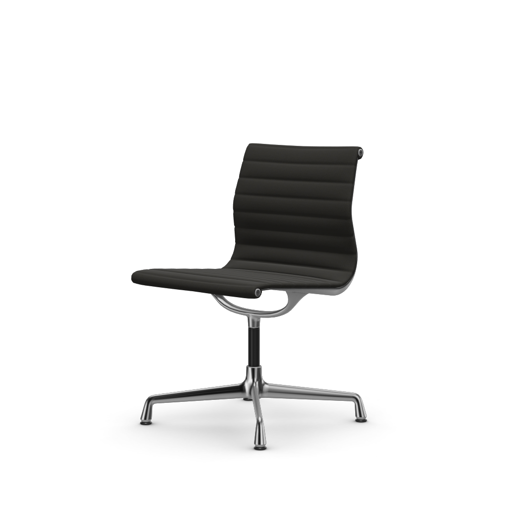 アルミニウムチェア EA 101 – ダイン（カバーマテリアル：ファブリックトラック）