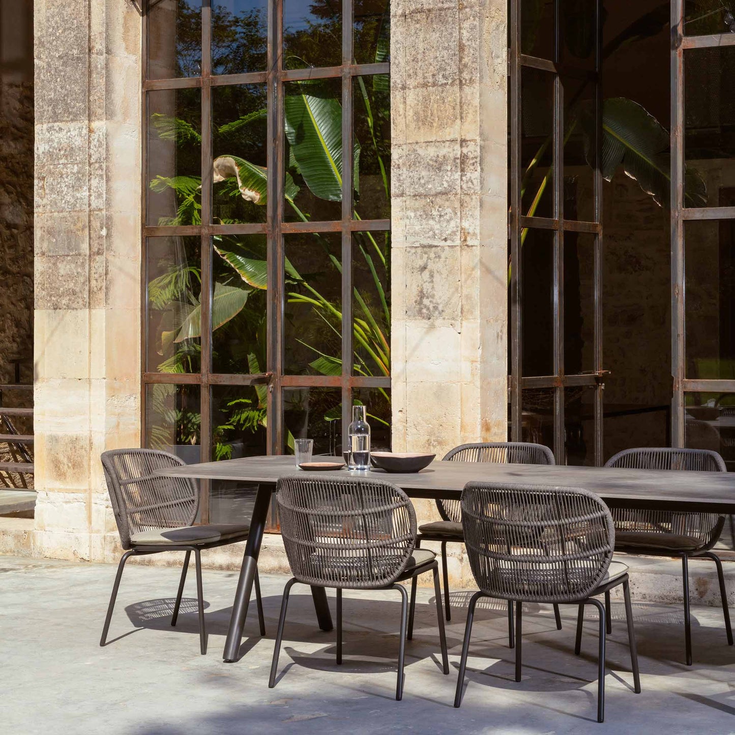 KODO - セラミックダイニングテーブル