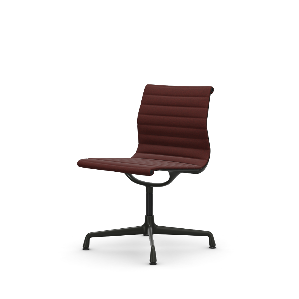 アルミニウムチェア EA 101 – ダイン（カバーマテリアル：ファブリック Cosy 2）