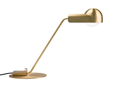 DOMO - Adjustable aluminium table lamp by Karakter