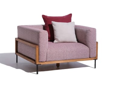 CLEOSOFT-WOOD - Fabric garden armchair by Talenti