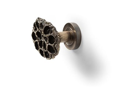 COMB EA1049 - Brass door knob by Pullcast