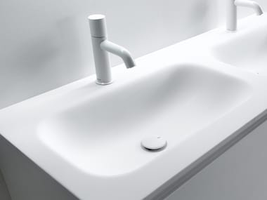 FRESH - Ceramilux® washbasin with integrated countertop by Falper