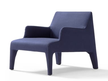 FRIDA - Fabric armchair with armrests by Amura