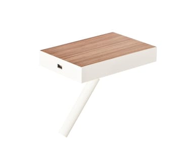 NIT - Aluminium wall lamp with USB by Estiluz