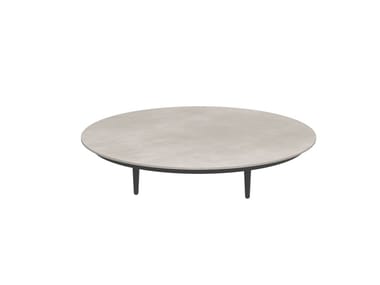 ORGANIX LOUNGE - Low ceramic garden side table by Royal Botania