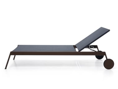PIPER 007 - Stackable technical fabric garden daybed with Casters by RODA