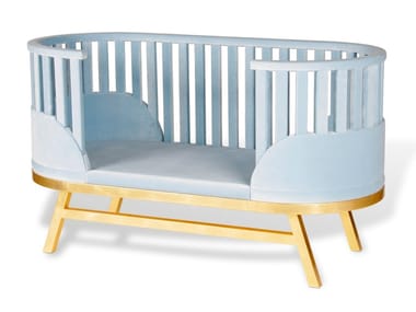 PRINCE SANTI - Velvet cot by Royal Stranger