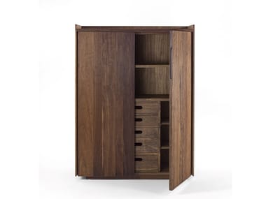 REVO HIGH - Solid wood highboard with drawers by Riva 1920