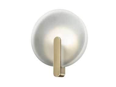 SINUA - LED satin glass wall lamp by Italamp