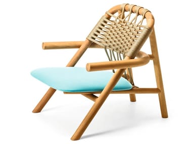 UNAM OUT 04/C - Iroko garden armchair with armrests by Very Wood