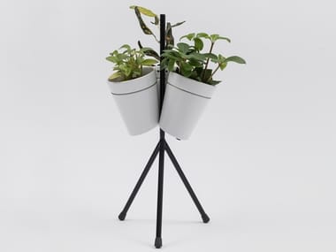 WINDOW GARDEN TABLE - Porcelain vase system for hydroponic cultivation by Danese Milano