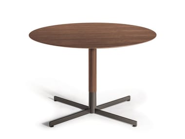 BOB BISTROT - Round walnut high side table with 4-star base by Poltrona Frau