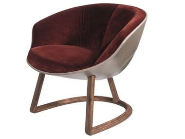 CAMDEN - Cantilever leather easy chair with armrests by Visionnaire