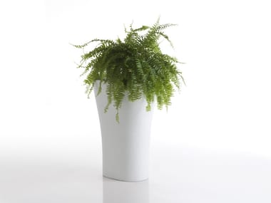 BONES 55 - Resin garden vase by Vondom