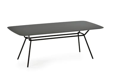STRAIN - Rectangular garden table by Prostoria