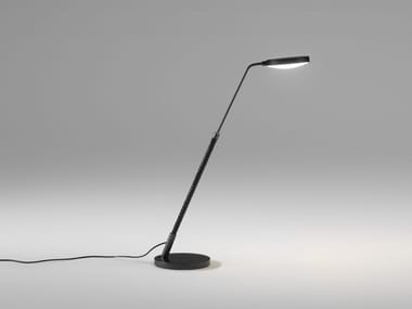 SPOON - LED adjustable metal table lamp by Penta