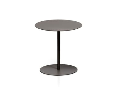 TAG - Round Fenix-NTM¢ç high side table by Kristalia