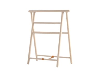 BRANCH OF THE MAPLE - Standing maple towel rail by DE PADOVA